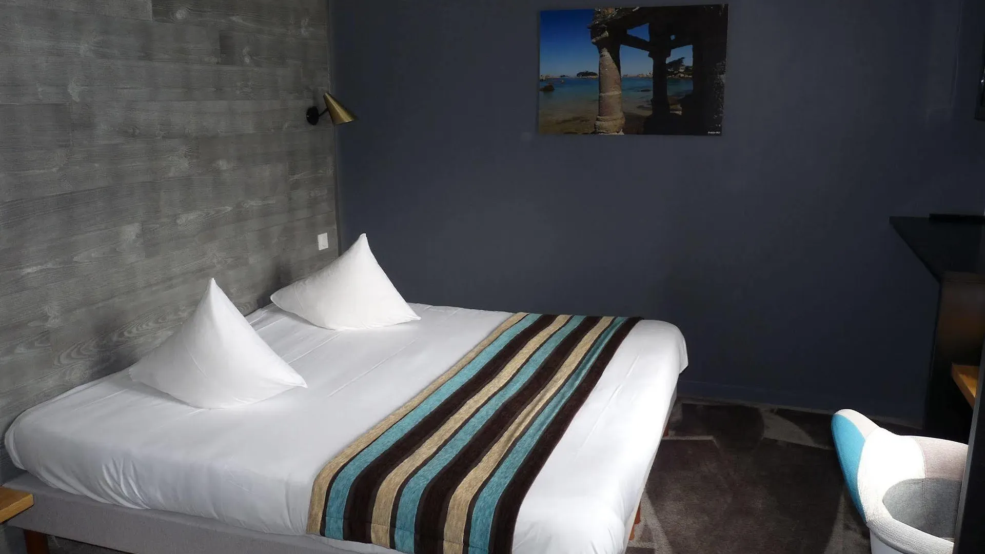 Hotel Des Rochers Perros-Guirec 3*,  France